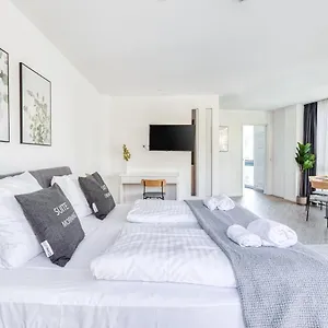 Hotel apartamentowy Limehome Friesenplatz - Digital Access, Kolonia